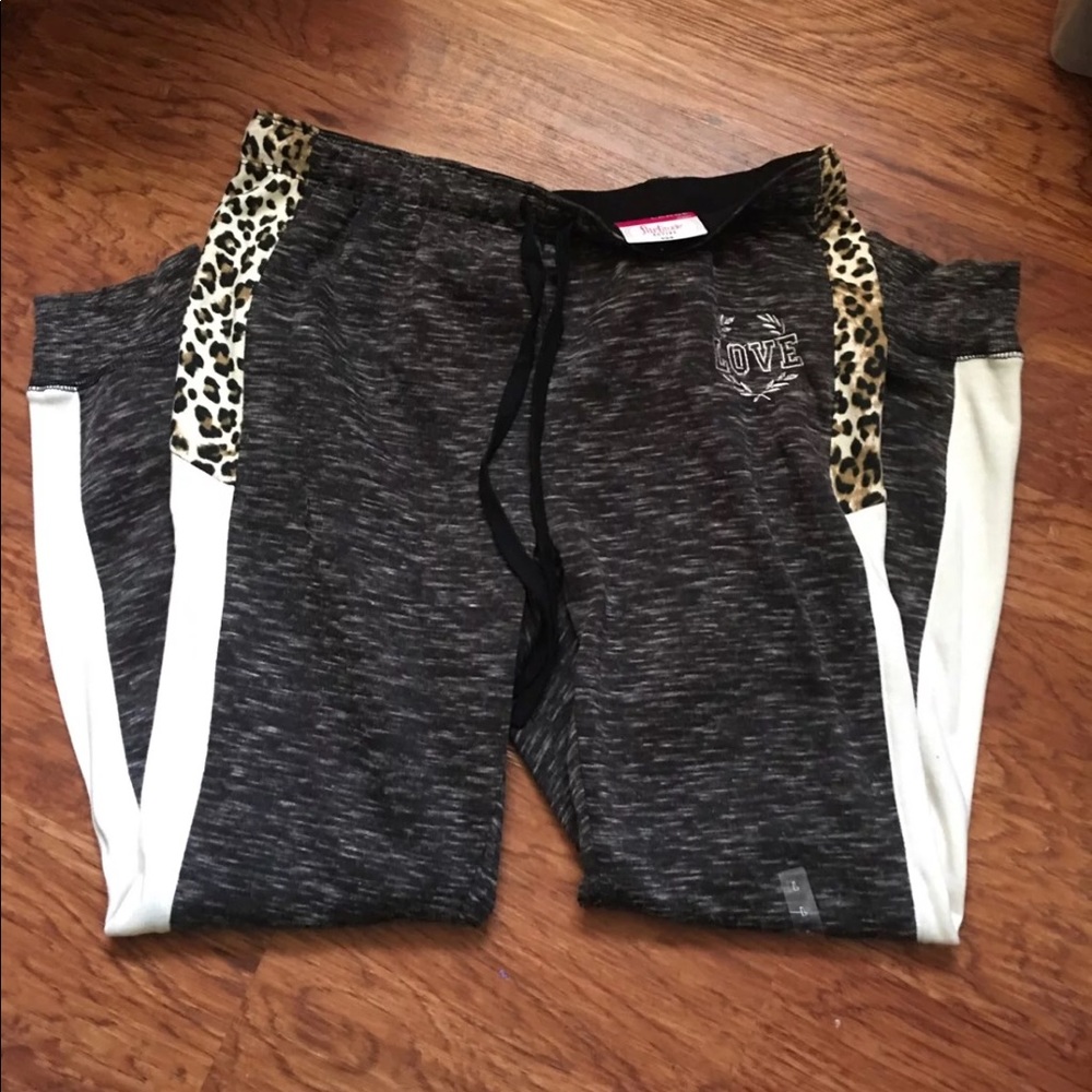 Flirtitude Active Jogger size Large